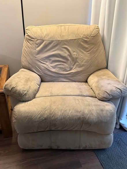 Photo of free Reclining chair (Lionville - Worthington Rd) #1