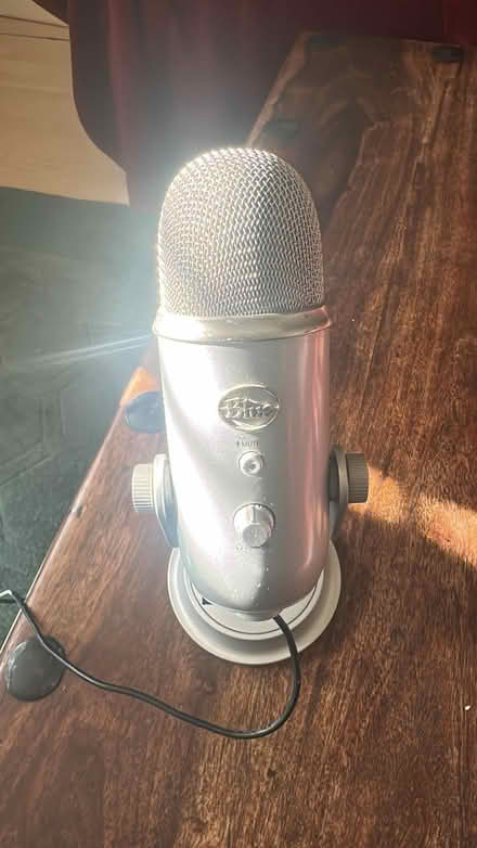 Photo of free Microphone (Southend-On-Sea, SS2) #1