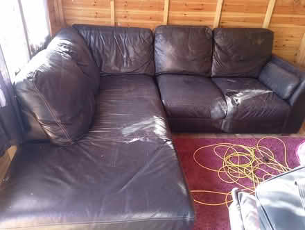 Photo of free Old leather L shaped sofa (Princes Risborough HP27) #1