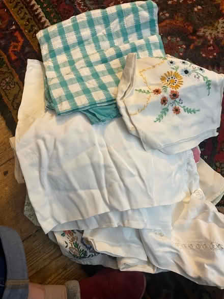 Photo of free BS30 area. Selection of table cloths (The Batch BS30) #1
