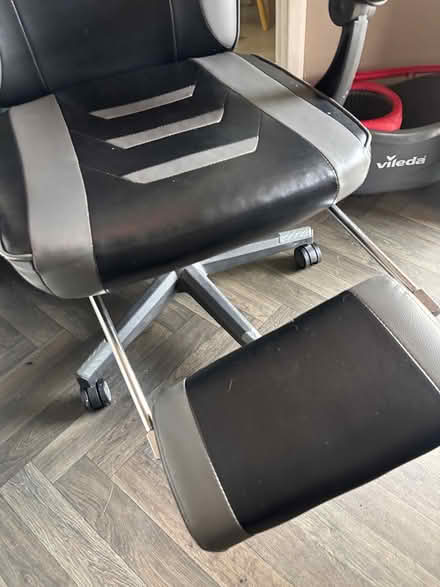 Photo of free Gaming chair (Mackworth DE22) #2