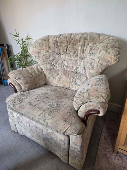 Photo of free Recliner sofa chair ( mechanical recliner) (Colchester CO4) #3