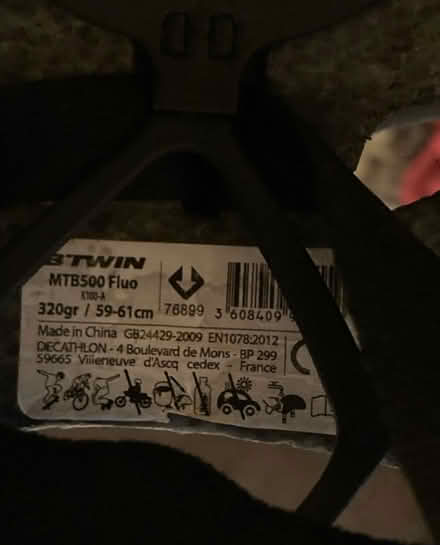 Photo of free Bike helmet (Finchley road statio) #4