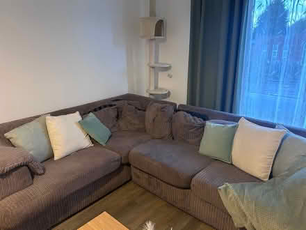 Photo of free Sofa (Ng24 4FH) #1