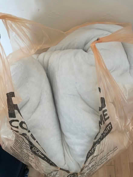 Photo of free Heavily worn winter double duvet (Vandyke LU7) #1