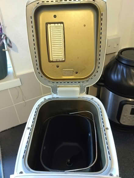 Photo of free Bread maker (Stockwood BS14) #3