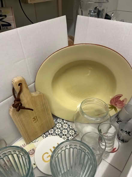 Photo of free Kitchen items (IG10) #2