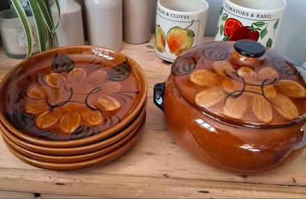 Photo of free Plates and tureen mid century (Appleby-in-Westmorland CA16) #1