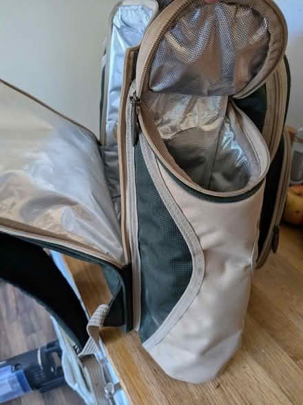 Photo of free Picnic backpack, well-equipped (Baldock SG7) #4