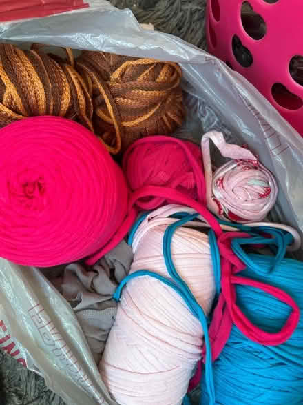 Photo of free T-shirt yarn (Little Chalfont HP8) #1