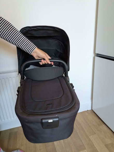 Photo of free Joolz aer bassinet (Brownswood Park N5) #2