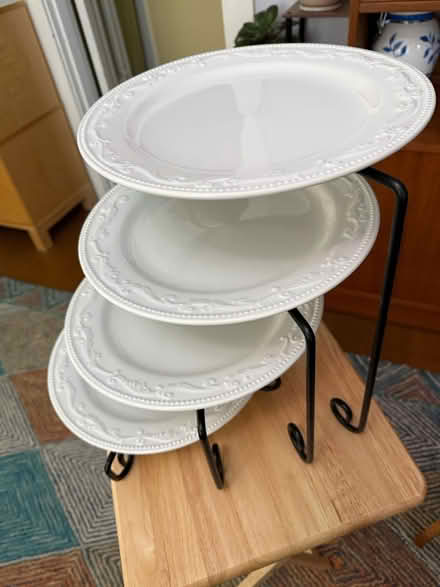 Photo of free Buffet Server, 4-Tier (San Leandro) #2