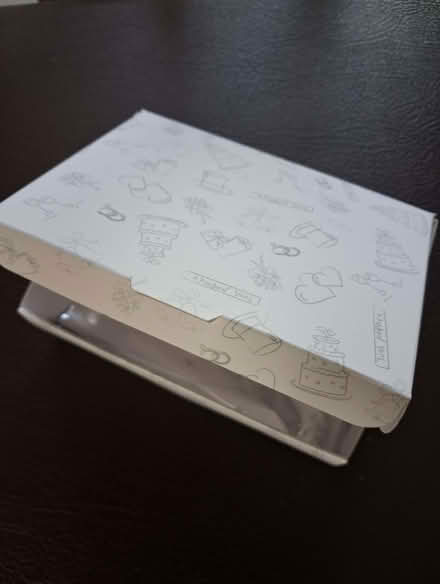 Photo of free Cake Boxes (Springfield CM2) #2