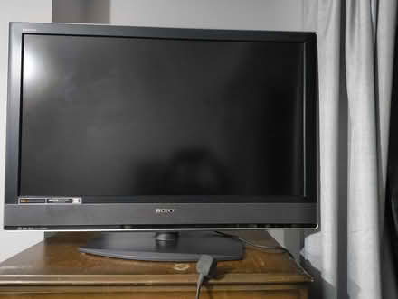 Photo of free Sony Bravia (Chapel End E17) #2