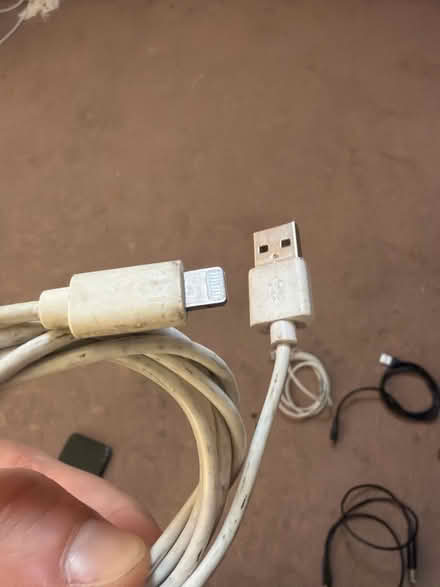Photo of free Cable and in-eat headphone (W9) #3