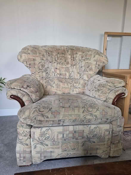 Photo of free Recliner sofa chair ( mechanical recliner) (Colchester CO4) #2