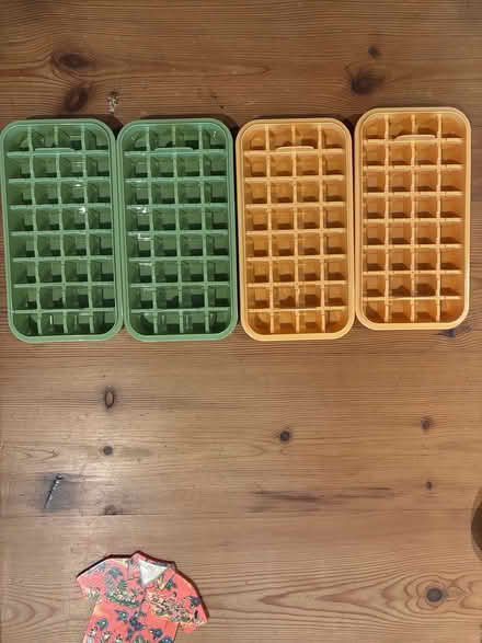 Photo of free Ice cube trays (West Lake area in Daly City) #1