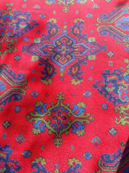 Photo of free Large red patterned rug (EH3 Canonmills) #1