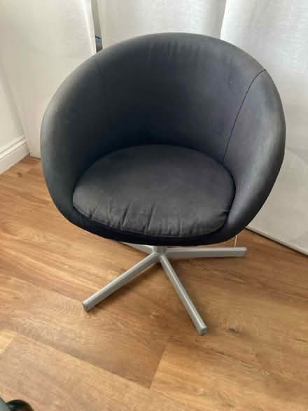 Photo of free Swivel chair (Baldock (Clothall) SG7) #1
