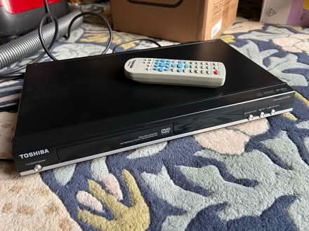 Photo of free DVD player & remote (Emerson MK4) #1