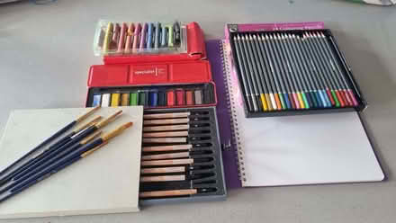 Photo of free Various art materials (Datchworth Green SG3) #1
