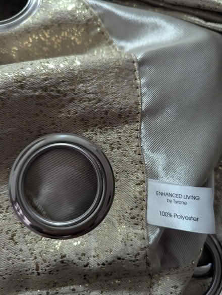 Photo of free 90 x90 gold fleck Curtains (Grangeway area NN10) #3