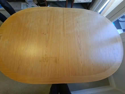 Photo of free Extendable Dining Room Table (Welling DA16) #1