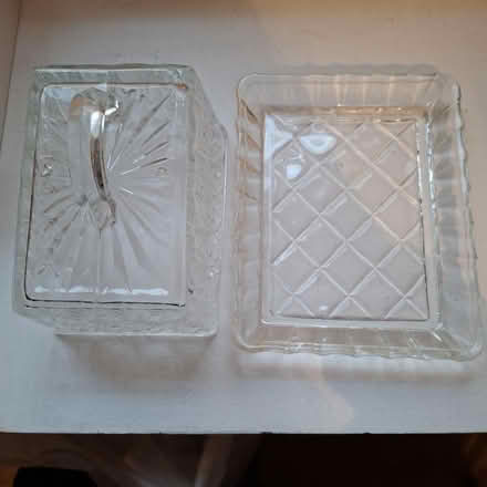 Photo of free Vintage pressed glass cheese dish (CB4 3) #2