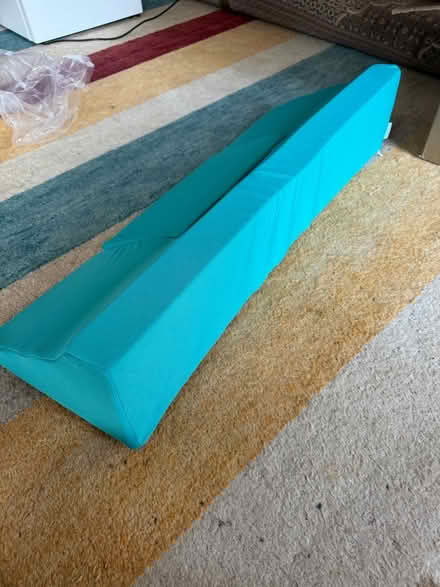 Photo of free Side sleeper wedge, especially for bed-bound patients (Brightwell Baldwin OX49) #3
