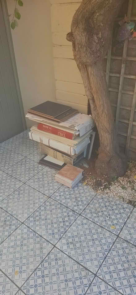 Photo of free Various tiles (Dundrum) #2