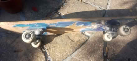 Photo of free Skateboard (Sutton SM3) #2