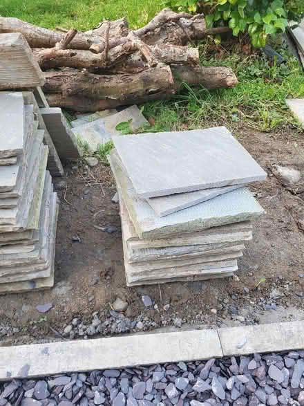 Photo of free Variety of Indian sandstone -grey (Burton-in-Kendal LA6) #3