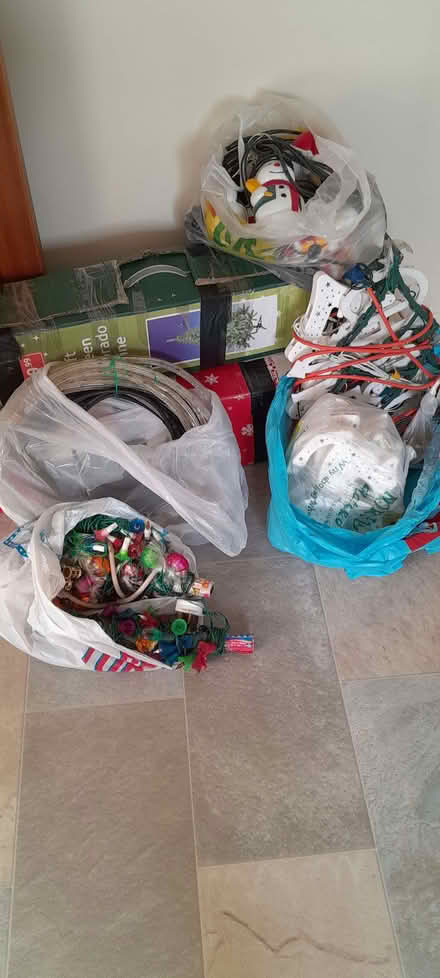 Photo of free Christmas decorations (Surlingham NR14) #1