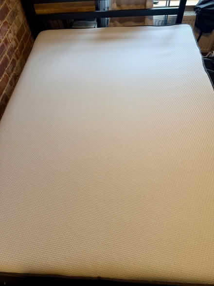 Photo of free Double mattress- good condition (St Albans AL1) #1