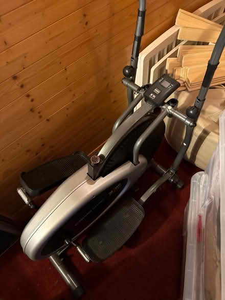 Photo of free Elliptical cross trainer (TW12, Hampton) #1