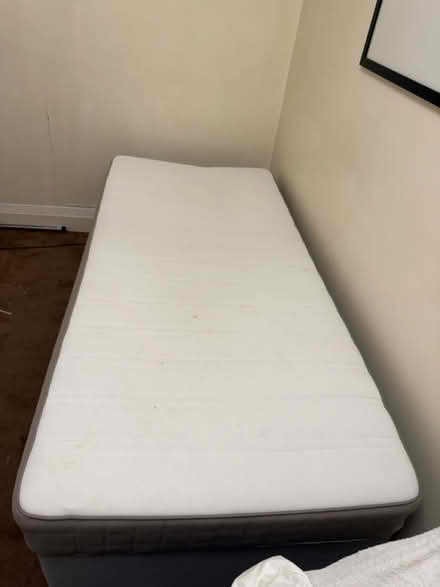Photo of free Single bed + mattress (Hendon NW2) #4