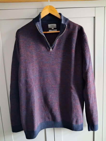 Photo of free xl mens jumpers (Boston PE21) #1