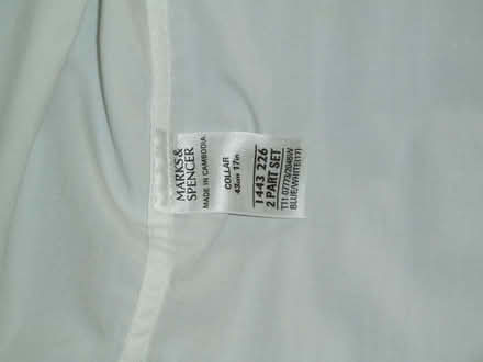 Photo of free M&S Mens 17" Short Sleeve Formal Plain Off White Shirt (Yateley GU46) #2
