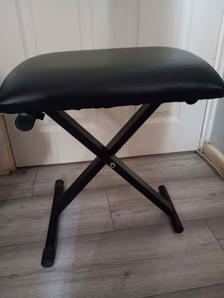 Photo of free Musical Keyboard Stool (Blackheath SE3) #1