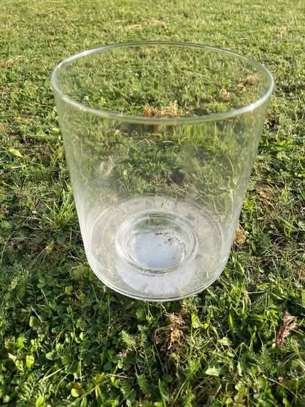 Photo of free Glass display bowl (Letchworth SG6) #1