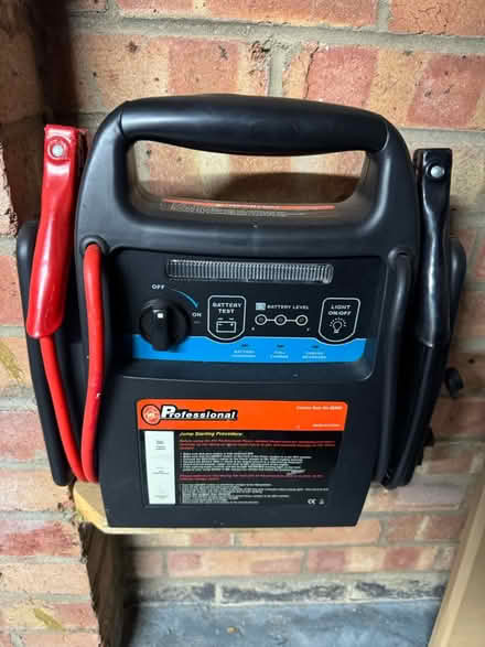 Photo of free Jump Start/Booster/Tyre Pump (Rushden NN10) #1