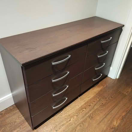 Photo of free Chest of draws (Stroud Green N4) #1