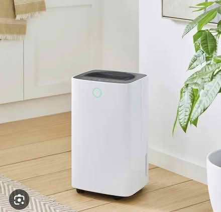 Photo of Dehumidifier (Shipley BD17) #1
