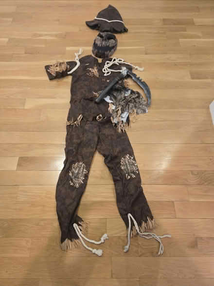 Photo of free Big Kids Halloween Costumes (Washington Heights) #2