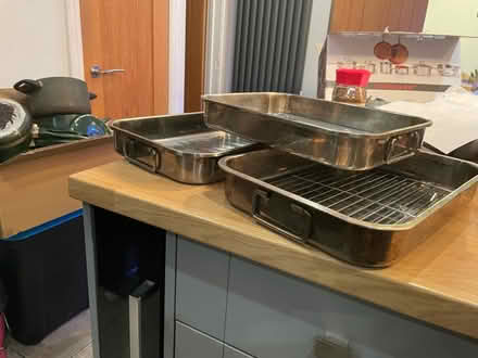 Photo of free 3 oven baking trays (Cannock WS11) #1