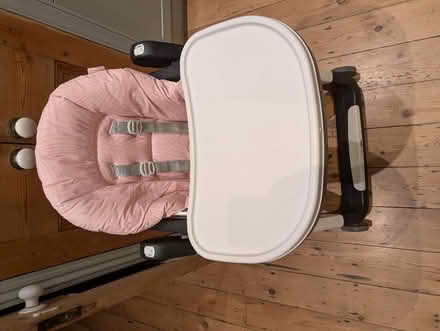Photo of free Peg Perego Highchair (Strawberry Hill TW1) #1