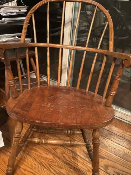 Photo of free Vintage Chair (South Brampton) #1