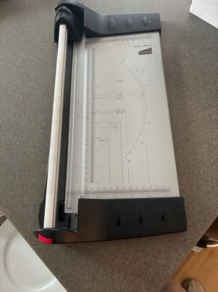Photo of free Paper cutter (Beckenham) #1