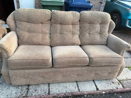Photo of free We have a new sofa so donโt need this anymore (Blackbird Leys OX4) #2