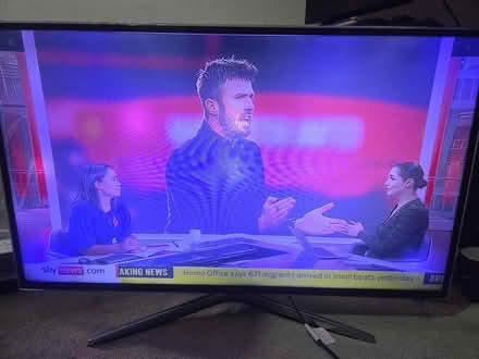 Photo of free Samsung 40inch television (Arle GL51) #2